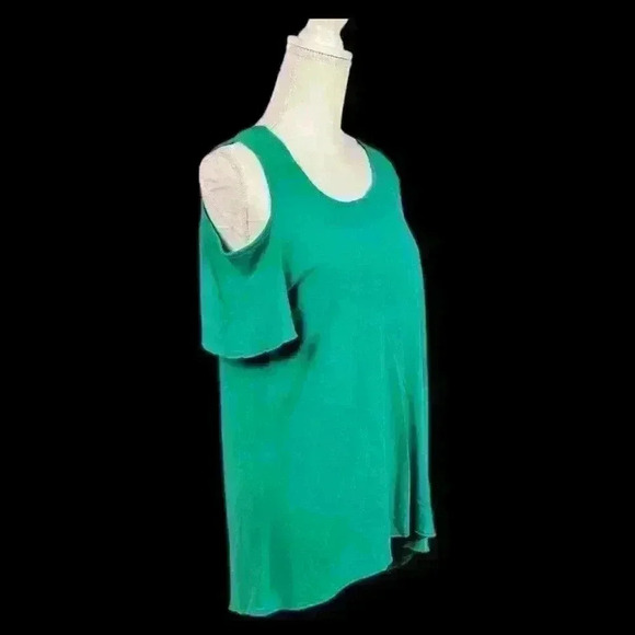 CHICO'S (1) Woman GREEN Tee-Shirt Top COLD SHOULDER Lightweight STRETCH size S-M - Picture 6 of 10